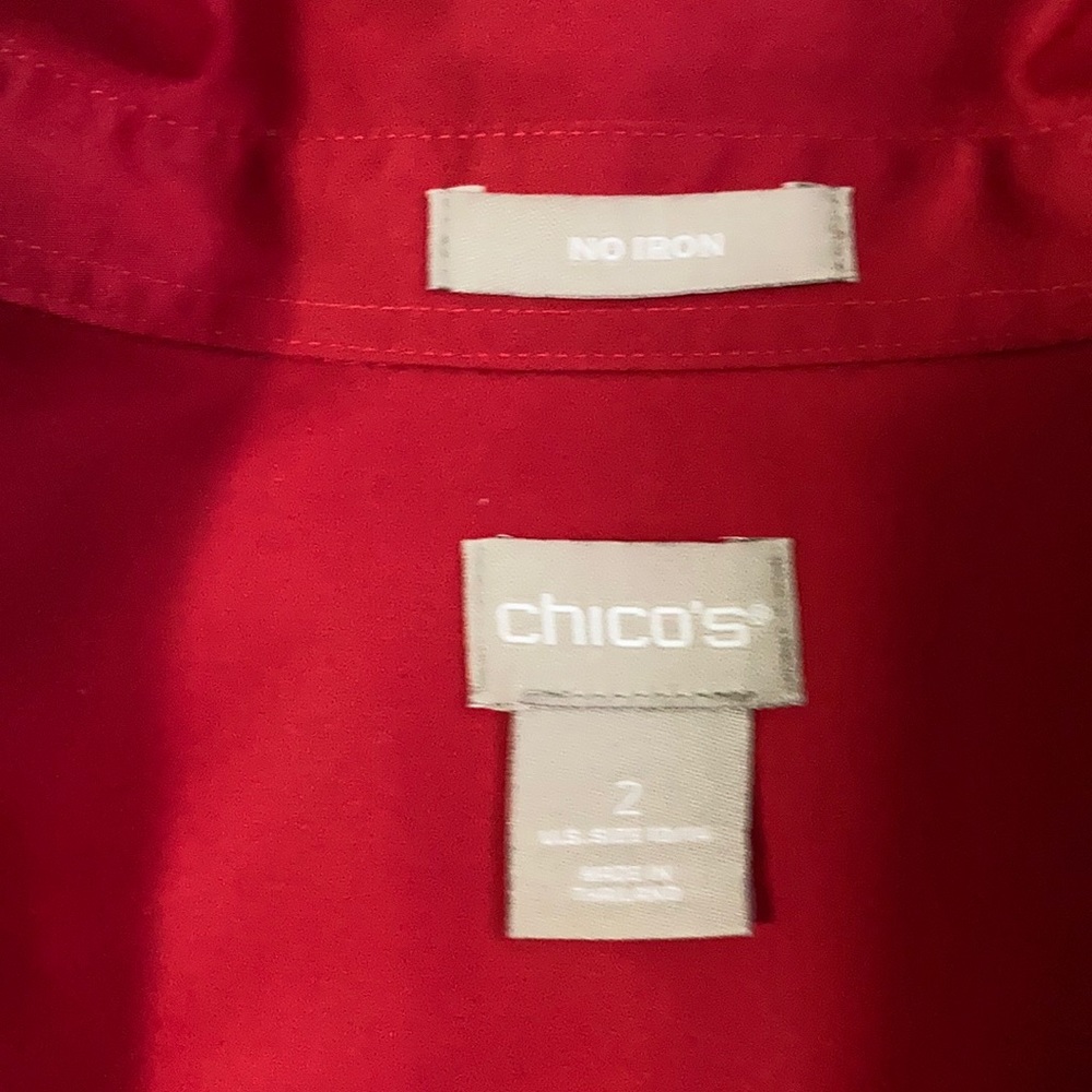 Red button down shirt - Picture 5 of 6